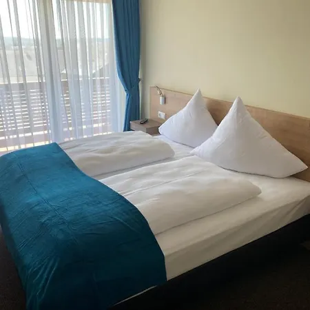 Hotel Drei Tannen Altdorf Altdorf (Lower Bavaria)