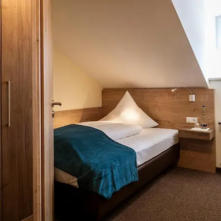 Hotel Gasthof Drei Tannen Altdorf *